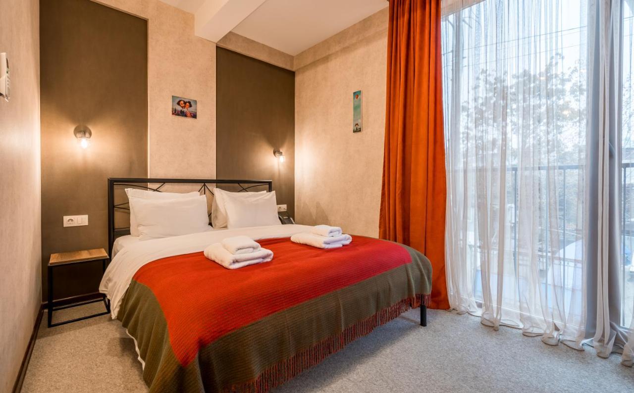 Green Inn Tbilisi Zewnętrze zdjęcie
